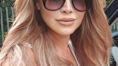 إطلالة بيضاء جذابة لـ نوال الزغبي في آخر ظهور لها (صور) 