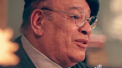 صلاح عبدالله يحتفل بفوز الزمالك بكأس مصر على طريقته (صور) 