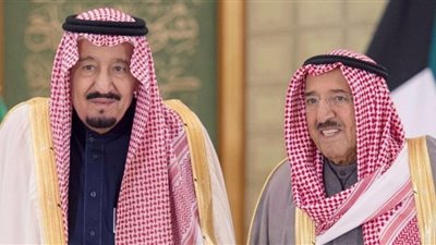 الملك سلمان يطمئن هاتفيا على صحة أمير دولة الكويت