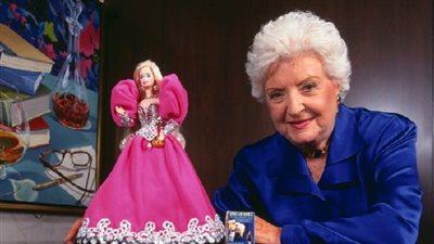 روث هاندلر.. حقائق مذهلة عن مصممة دمية باربي