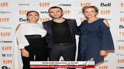 بجامبسوت أبيض وأسود.. هند صبري تحتفل بعرض 