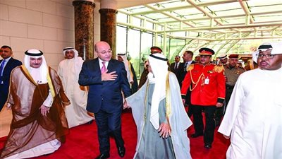 الرئيس العراقي يهاتف أمير الكويت للاطمئنان على صحته