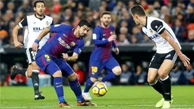 مفاجآت متوقعة في تشكيل برشلونة أمام فالنسيا