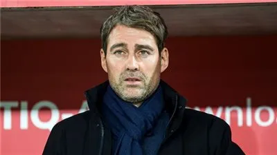 بعد أول مباراة.. رينيه فايلر يتفوق علي 