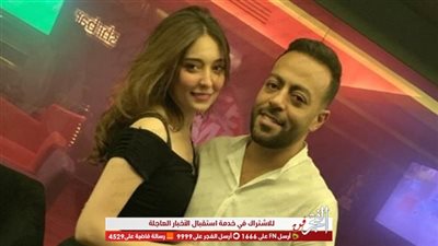 أول رد من زوجة تامر عاشور الأولي عقب إعلان الأخير خطوبته 