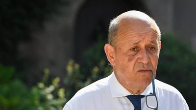 عائلات تقاضي وزير الخارجية الفرنسي بشأن الأطفال المحاصرين في سوريا