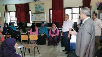 تعليم الفيوم: تدريب ألف معلمة وموجهي التعليم المجتمعي على مهارات الحاسب الآلي (صور)  