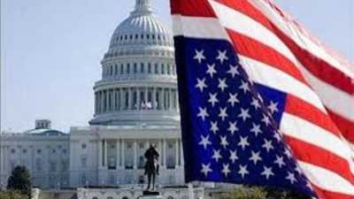 المهاجرون يقاضون الولايات المتحدة بسبب حظر اللجوء