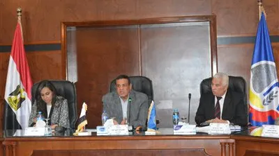 محافظ البحيرة يعلن سد عجز المدرسين من مكلفات الخدمة العامة (صور)