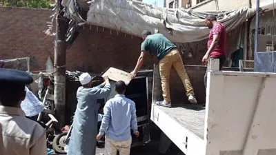 إزالة 44 تعدٍ على أراضي الدولة ورفع 520 حالة إشغالات ببني سويف (صور)