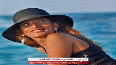 زينة في آخر ظهور لها باللون الأسود (صور)