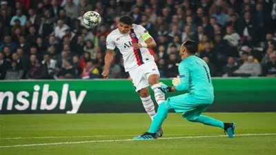 نافاس يكذب إفشاء أسرار زيدان لباريس سان جيرمان