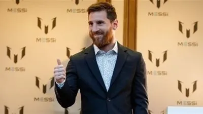 ليونيل ميسي يطلق إسمه تجارياً على خطى رونالدو