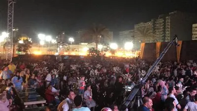 حمادة هلال وغادة رجب يحيان حفل نادي جزيرة الورد بالمنصورة 