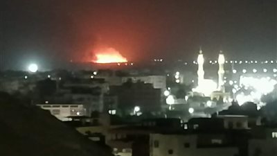 3 سيارات إطفاء للسيطرة على حريق بمنطقة الغابة الشجرية بالغردقة (صور)