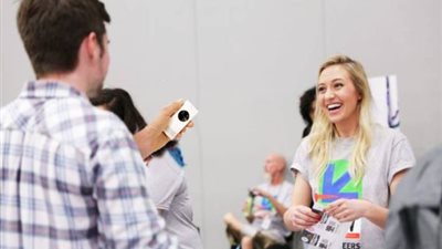 لا توجد لغة 