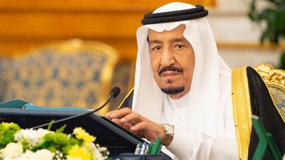 خادم الحرمين الشريفين يرأس جلسة مجلس الوزراء