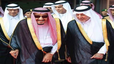 الملك سلمان يفتتح المحطة الخامسة لقطار الحرمين السريع