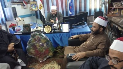 وكيل أوقاف السويس : مصر وطن يعيش في قلوبنا قبل ان نعيش فيه 