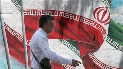 الولايات المتحدة تتواصل مع طهران لتأمين إطلاق سراح سجناء أمريكيين