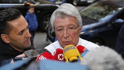 رئيس أتلتيكو مدريد: أتمنى أن يكون الديربي بدون 