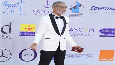  سيد رجب وشيرين رضا على السجادة الحمراء بمهرجان الجونة (صور)