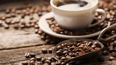 في اليوم العالمي للقهوة .. لماذا تصيب بعض الأشخاص بالتعب؟