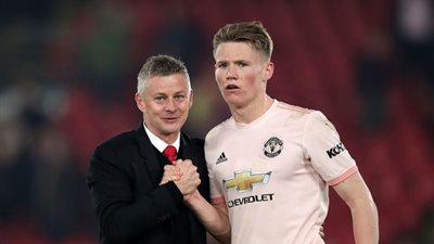 لاعب مانشستر يونايتد: نمتلك المدرب الأفضل منذ رحيل فيرجسون