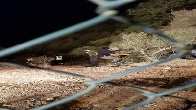 الدفاع المدني ينقذ محتجزا في منحدر بطريق الملك فهد