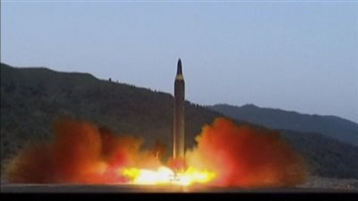 طوكيو مستعدة للحوار مع كوريا الشمالية دون شروط مسبقة رغم إطلاق الصاروخ