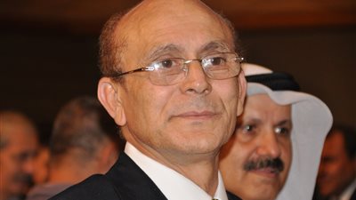 أجلت جوزي بسبب حرب أكتوبر.. محمد صبحي يستعيد ذكرياته في 73 (فيديو)