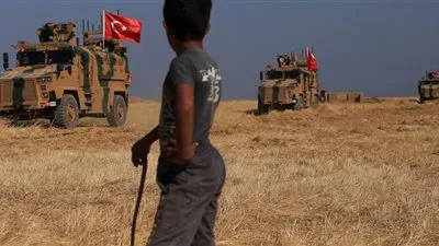 بدء انسحاب القوات الأمريكية من المناطق على طول الحدود التركية