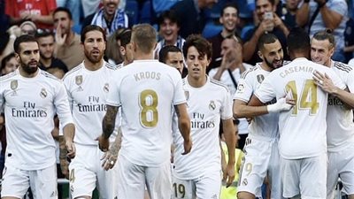 زيدان يلقي بنجم ريال مدريد إلى الطريق المظلم