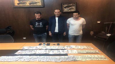 عبر موقع تواصل.. مسجل ينتحل صفة فتاة ويتفق مع خليجي على 