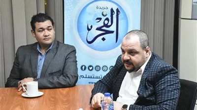 وليد عبدالمقصود: حساب المواطن المصري على فيس بوك يساوي ٨٠ جنيها (صور)