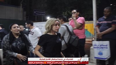 وصول احمد فهمي وهنا الزاهد لعزاء طلعت زكريا (صور)