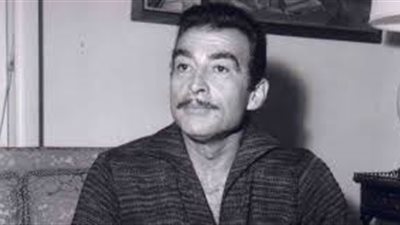 ناقد سينمائي: أحمد مظهر كان أحد الضباط الأحرار ولم يُذكر دوره بناءً على طلبه