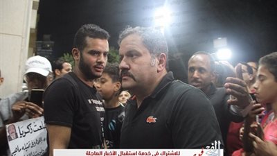 إدوارد يقدم واجب العزاء  في الراحل طلعت زكريا (صور)