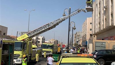 الدفاع المدني: إخماد حريق في شقة سكنية وإصابة ثلاثة سيدات بالقطيف