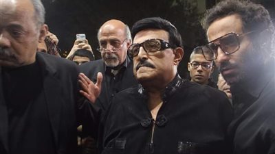 تعرف علي علاقة سمير غانم بخروج احمد فهمي من عزاء طلعت زكريا!(صورة)