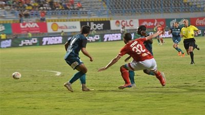 إنبي يهدد نجومه بالعقوبات