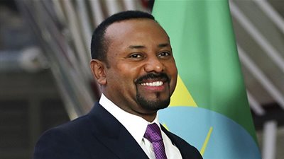 ابي احمد رئيس الوزراء الإثيوبي يفوز بجائزة نوبل للسلام.. فماذا فعل؟