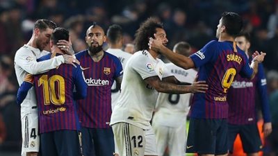 تحديد حارس ريال مدريد في الكلاسيكو ضد برشلونة