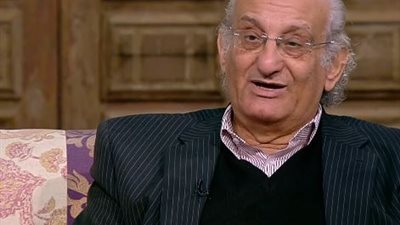 أحمد حلاوة: 