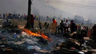 رئيس الإكوادور يتهم سلفه رافائيل كوريا و