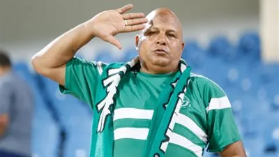 سبب غريب وراء حبس عادل شكل كبير مشجعي الاتحاد السكندري