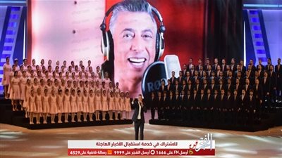 الأردني عمر العبداللات يشارك في احتفالات المصريين بانتصارات أكتوبر المجيدة (صور)