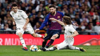 أزمة أمنية تهدد إقامة الكلاسيكو بين برشلونة وريال مدريد