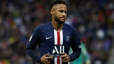 باريس سان جيرمان يحدد موقف نيمار من مباراة الريال