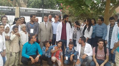  جامعة سوهاج تنظم قافلة مجمعة لقرية الخنانسة غرب بالمنشأة